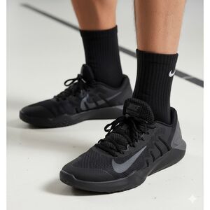 Nike Retaliation Trainer 2 Black Grey Size 10.5